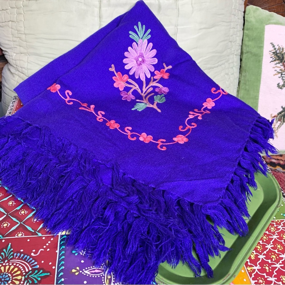 Embroidered Poncho - Picture 7 of 7